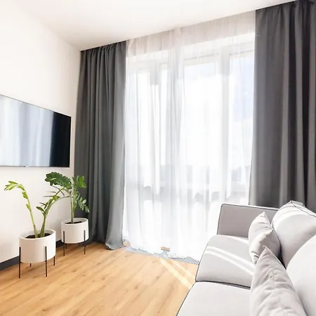 Διαμέρισμα Petrovdom 7-180 In Rc Yaroslaviv Grad, Bulvarno-kudriavska 17